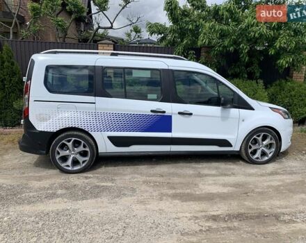 Форд Турнео Коннект 2018 в Киеве на Automoto.ua Белый Форд Турнео Коннект, объемом двигателя 2 л и пробегом 135 тыс. км за 14000 $, фото 5 на Automoto.ua