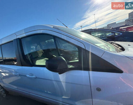 Белый Форд Турнео Коннект, объемом двигателя 2 л и пробегом 190 тыс. км за 10000 $, фото 23 на Automoto.ua