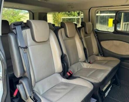 Белый Форд Турнео Коннект, объемом двигателя 2 л и пробегом 157 тыс. км за 19967 $, фото 9 на Automoto.ua