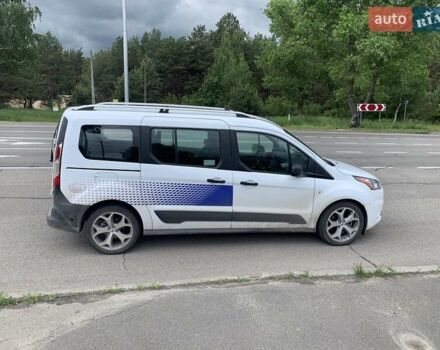 Форд Турнео Коннект 2018 в Киеве на Automoto.ua Белый Форд Турнео Коннект, объемом двигателя 2 л и пробегом 135 тыс. км за 14000 $, фото 9 на Automoto.ua