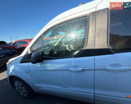 Белый Форд Турнео Коннект, объемом двигателя 2 л и пробегом 190 тыс. км за 10000 $, фото 16 на Automoto.ua