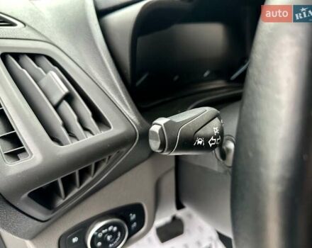 Белый Форд Турнео Коннект, объемом двигателя 1.5 л и пробегом 134 тыс. км за 17499 $, фото 48 на Automoto.ua