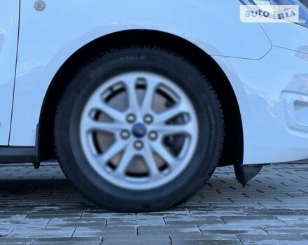 Белый Форд Турнео Коннект, объемом двигателя 1.5 л и пробегом 180 тыс. км за 16500 $, фото 7 на Automoto.ua