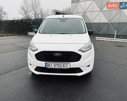 Белый Форд Турнео Коннект, объемом двигателя 1.5 л и пробегом 181 тыс. км за 16900 $, фото 7 на Automoto.ua