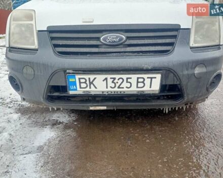 Белый Форд Турнео Коннект, объемом двигателя 1.8 л и пробегом 179 тыс. км за 5750 $, фото 8 на Automoto.ua