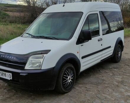 Белый Форд Турнео Коннект, объемом двигателя 1.8 л и пробегом 300 тыс. км за 3800 $, фото 1 на Automoto.ua