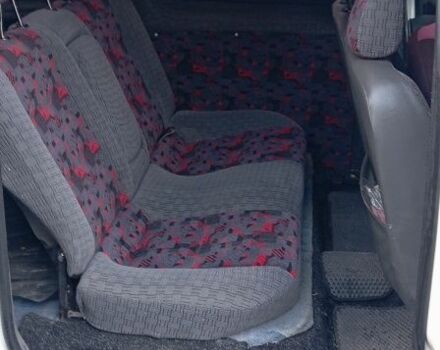 Белый Форд Турнео Коннект, объемом двигателя 0 л и пробегом 313 тыс. км за 4500 $, фото 4 на Automoto.ua