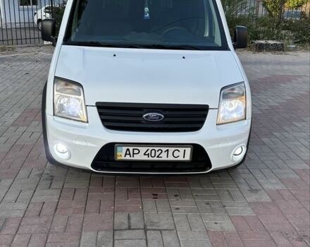 Белый Форд Турнео Коннект, объемом двигателя 1.8 л и пробегом 216 тыс. км за 5599 $, фото 3 на Automoto.ua