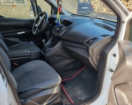 Белый Форд Турнео Коннект, объемом двигателя 1.6 л и пробегом 305 тыс. км за 8500 $, фото 6 на Automoto.ua