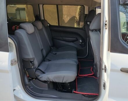 Белый Форд Турнео Коннект, объемом двигателя 1.6 л и пробегом 305 тыс. км за 8500 $, фото 4 на Automoto.ua