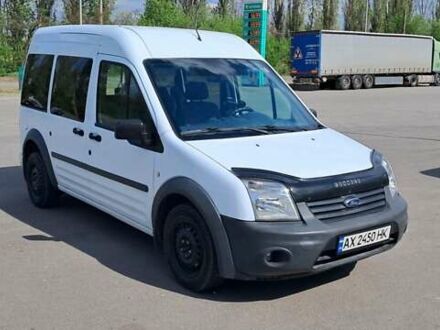 Форд Турнео Коннект 2009 в Харькове на Automoto.ua Белый Форд Турнео Коннект, объемом двигателя 1.75 л и пробегом 274 тыс. км за 7090 $, фото 1 на Automoto.ua