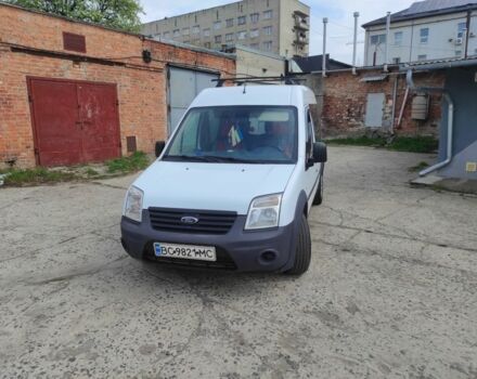 Белый Форд Турнео Коннект, объемом двигателя 1.8 л и пробегом 265 тыс. км за 6000 $, фото 1 на Automoto.ua