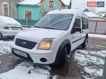 Белый Форд Турнео Коннект, объемом двигателя 1.75 л и пробегом 330 тыс. км за 5200 $, фото 1 на Automoto.ua