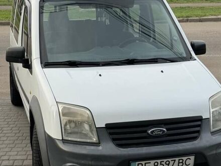 Форд Турнео Коннект 2012 в Николаеве на Automoto.ua Белый Форд Турнео Коннект, объемом двигателя 1.76 л и пробегом 230 тыс. км за 5200 $, фото 1 на Automoto.ua