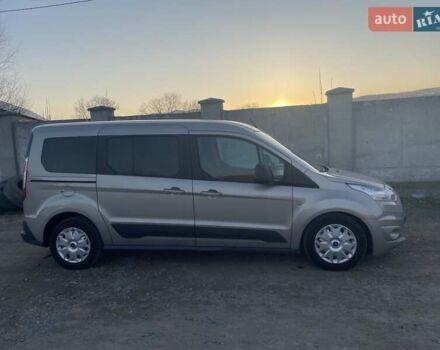 Коричневый Форд Турнео Коннект, объемом двигателя 1.56 л и пробегом 220 тыс. км за 11650 $, фото 6 на Automoto.ua