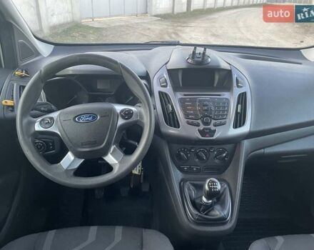 Коричневый Форд Турнео Коннект, объемом двигателя 1.56 л и пробегом 220 тыс. км за 11650 $, фото 1 на Automoto.ua