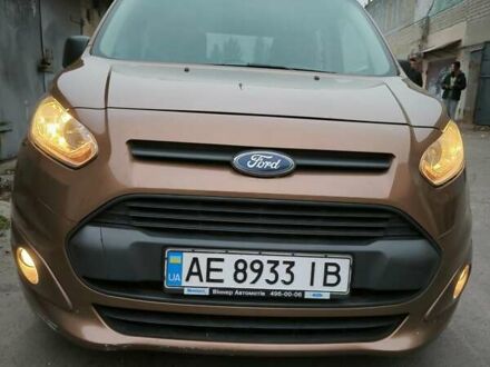 Форд Турнео Коннект 2013 в Днепре (Днепропетровске) на Automoto.ua Коричневый Форд Турнео Коннект, объемом двигателя 1.56 л и пробегом 192 тыс. км за 10500 $, фото 1 на Automoto.ua