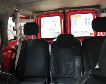 Червоний Форд Турнео Коннект, об'ємом двигуна 1.8 л та пробігом 239 тис. км за 3700 $, фото 6 на Automoto.ua