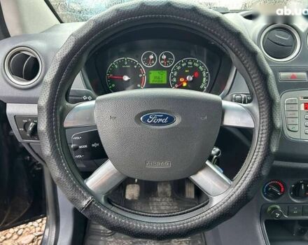 Форд Турнео Коннект, объемом двигателя 1.8 л и пробегом 244 тыс. км за 7200 $, фото 16 на Automoto.ua