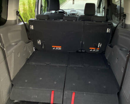 Форд Турнео Коннект, объемом двигателя 1.5 л и пробегом 141 тыс. км за 19099 $, фото 28 на Automoto.ua