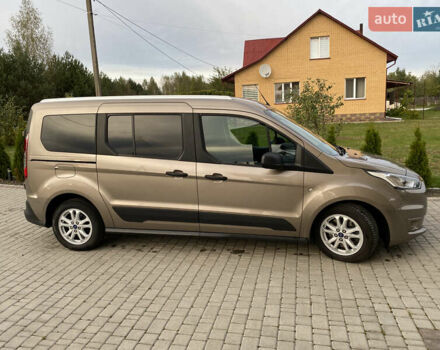 Форд Турнео Коннект, объемом двигателя 1.5 л и пробегом 141 тыс. км за 19099 $, фото 16 на Automoto.ua