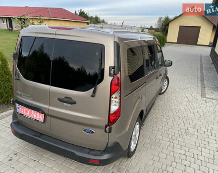 Форд Турнео Коннект, объемом двигателя 1.5 л и пробегом 141 тыс. км за 19099 $, фото 4 на Automoto.ua