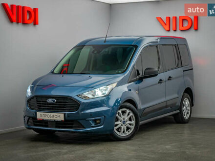 Форд Турнео Коннект, объемом двигателя 1.5 л и пробегом 84 тыс. км за 16292 $, фото 1 на Automoto.ua