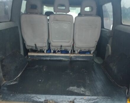 Желтый Форд Турнео Коннект, объемом двигателя 0 л и пробегом 403 тыс. км за 2600 $, фото 16 на Automoto.ua