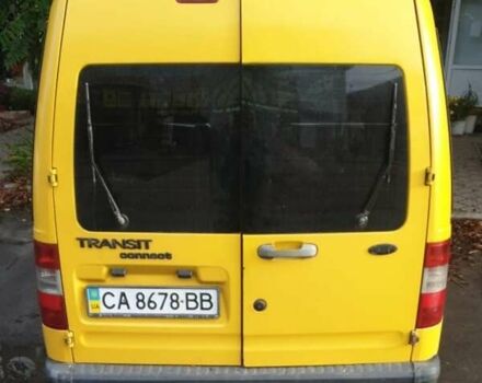 Желтый Форд Турнео Коннект, объемом двигателя 1.8 л и пробегом 424 тыс. км за 4500 $, фото 1 на Automoto.ua