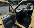 Жовтий Форд Турнео Коннект, об'ємом двигуна 1.75 л та пробігом 170 тис. км за 5300 $, фото 13 на Automoto.ua