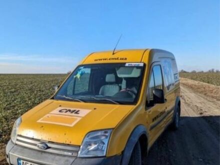 Жовтий Форд Турнео Коннект, об'ємом двигуна 1.8 л та пробігом 450 тис. км за 3100 $, фото 1 на Automoto.ua