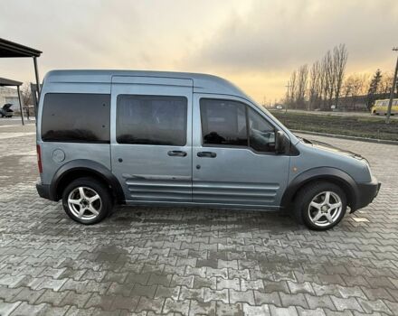 Серый Форд Турнео Коннект, объемом двигателя 1.8 л и пробегом 230 тыс. км за 3700 $, фото 1 на Automoto.ua