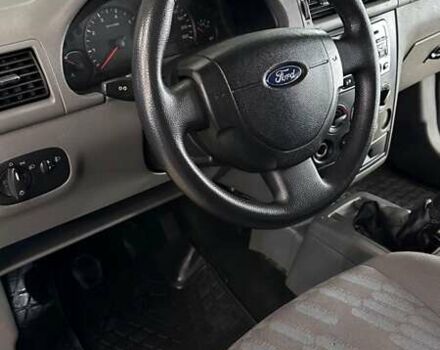 Серый Форд Турнео Коннект, объемом двигателя 1.76 л и пробегом 270 тыс. км за 5300 $, фото 8 на Automoto.ua