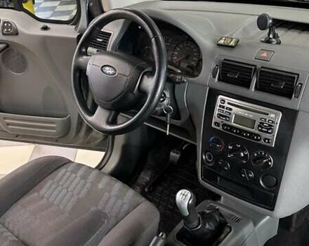 Серый Форд Турнео Коннект, объемом двигателя 1.76 л и пробегом 270 тыс. км за 5300 $, фото 12 на Automoto.ua