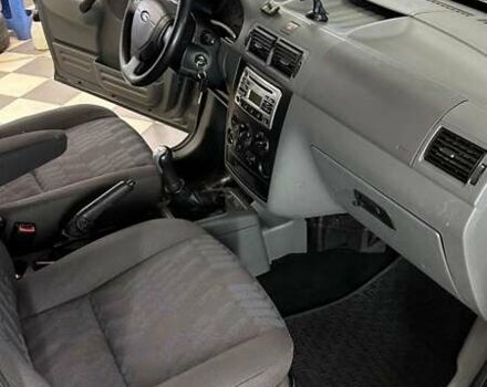 Серый Форд Турнео Коннект, объемом двигателя 1.76 л и пробегом 270 тыс. км за 5300 $, фото 10 на Automoto.ua