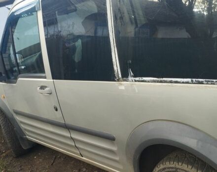 Серый Форд Турнео Коннект, объемом двигателя 0 л и пробегом 300 тыс. км за 3500 $, фото 2 на Automoto.ua