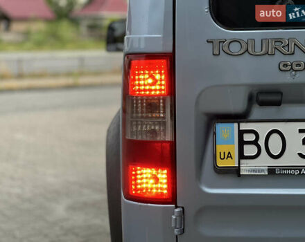 Сірий Форд Турнео Коннект, об'ємом двигуна 1.8 л та пробігом 386 тис. км за 4650 $, фото 52 на Automoto.ua