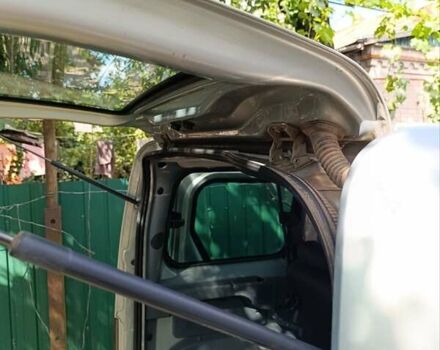 Сірий Форд Турнео Коннект, об'ємом двигуна 1.8 л та пробігом 211 тис. км за 6100 $, фото 16 на Automoto.ua