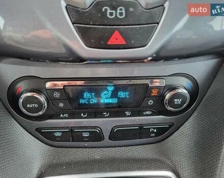 Сірий Форд Турнео Коннект, об'ємом двигуна 1.56 л та пробігом 158 тис. км за 12500 $, фото 24 на Automoto.ua