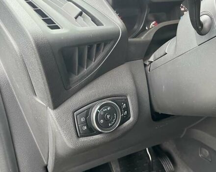 Сірий Форд Турнео Коннект, об'ємом двигуна 1.56 л та пробігом 58 тис. км за 14979 $, фото 28 на Automoto.ua