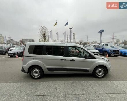 Сірий Форд Турнео Коннект, об'ємом двигуна 1.56 л та пробігом 58 тис. км за 14979 $, фото 4 на Automoto.ua