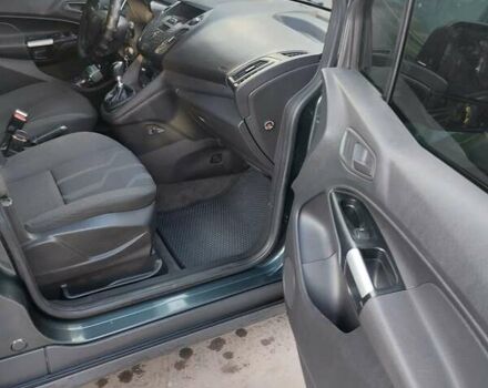 Серый Форд Турнео Коннект, объемом двигателя 1.56 л и пробегом 275 тыс. км за 10500 $, фото 15 на Automoto.ua