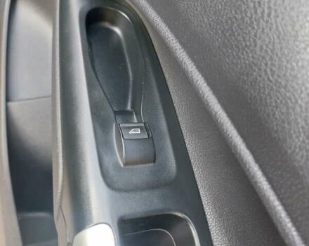 Серый Форд Турнео Коннект, объемом двигателя 1.56 л и пробегом 275 тыс. км за 10500 $, фото 18 на Automoto.ua