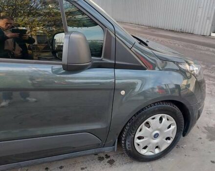 Серый Форд Турнео Коннект, объемом двигателя 1.56 л и пробегом 275 тыс. км за 10500 $, фото 3 на Automoto.ua