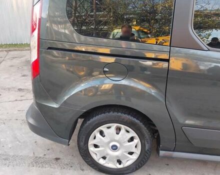 Серый Форд Турнео Коннект, объемом двигателя 1.56 л и пробегом 275 тыс. км за 10500 $, фото 7 на Automoto.ua