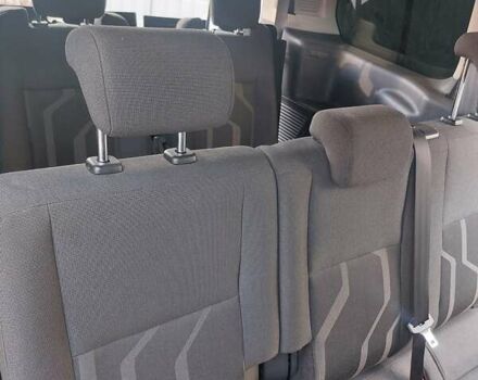 Серый Форд Турнео Коннект, объемом двигателя 1.56 л и пробегом 275 тыс. км за 10500 $, фото 20 на Automoto.ua