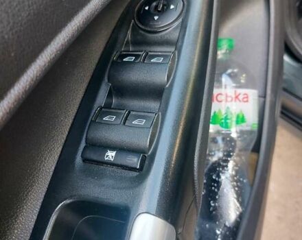 Серый Форд Турнео Коннект, объемом двигателя 1.56 л и пробегом 275 тыс. км за 10500 $, фото 30 на Automoto.ua