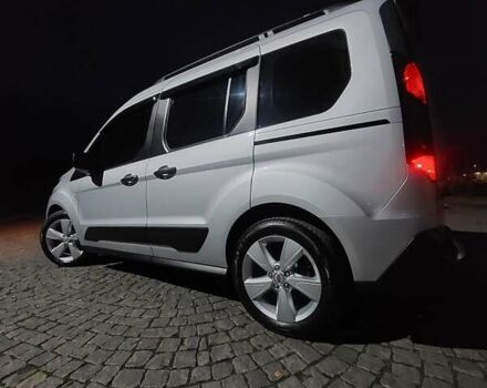 Серый Форд Турнео Коннект, объемом двигателя 1.5 л и пробегом 236 тыс. км за 20500 $, фото 7 на Automoto.ua