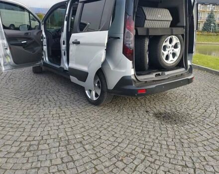 Серый Форд Турнео Коннект, объемом двигателя 1.5 л и пробегом 236 тыс. км за 20500 $, фото 34 на Automoto.ua