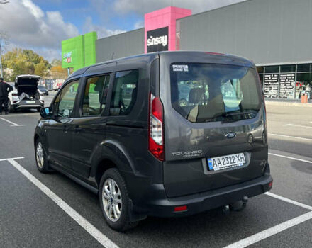 Серый Форд Турнео Коннект, объемом двигателя 1.5 л и пробегом 288 тыс. км за 15500 $, фото 7 на Automoto.ua